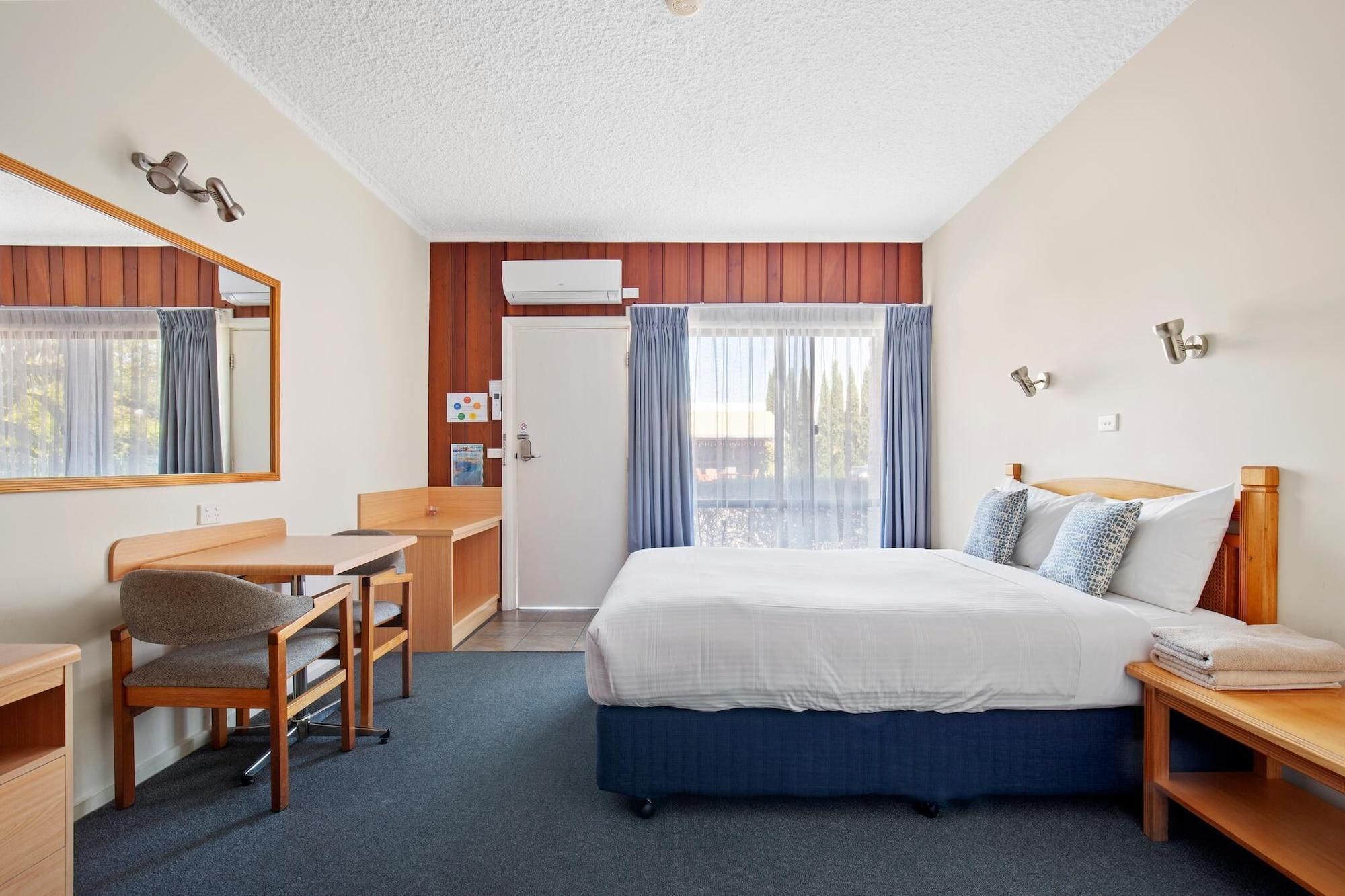 Banjo Paterson Motor Inn Lakes Entrance Ngoại thất bức ảnh