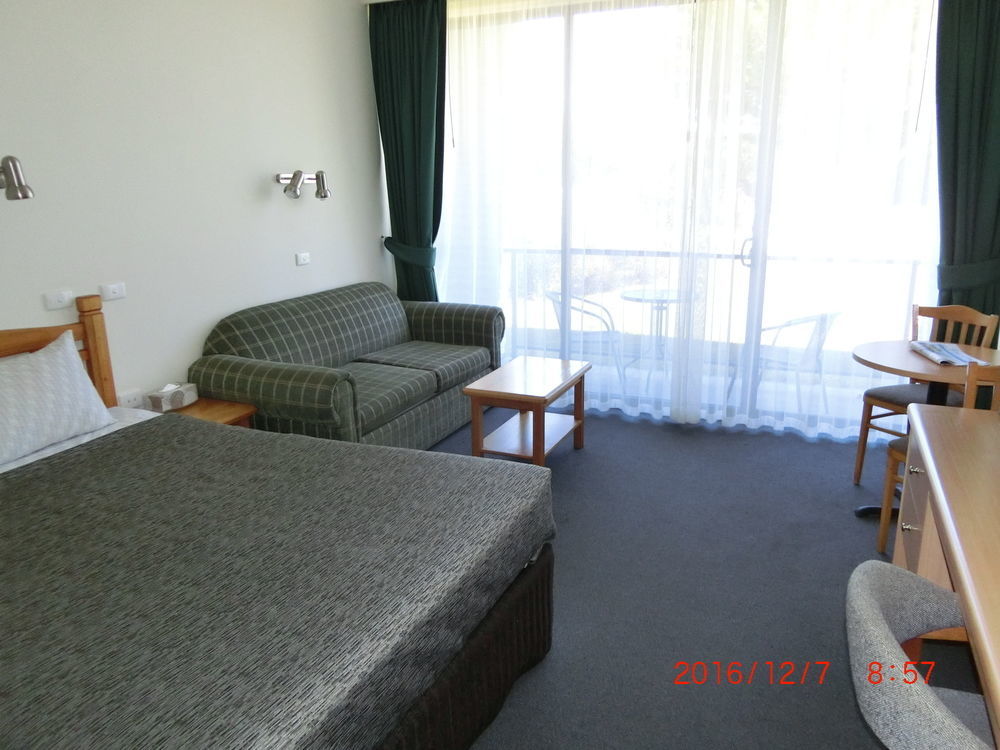 Banjo Paterson Motor Inn Lakes Entrance Ngoại thất bức ảnh