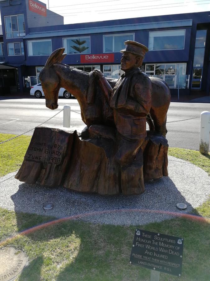 Banjo Paterson Motor Inn Lakes Entrance Ngoại thất bức ảnh