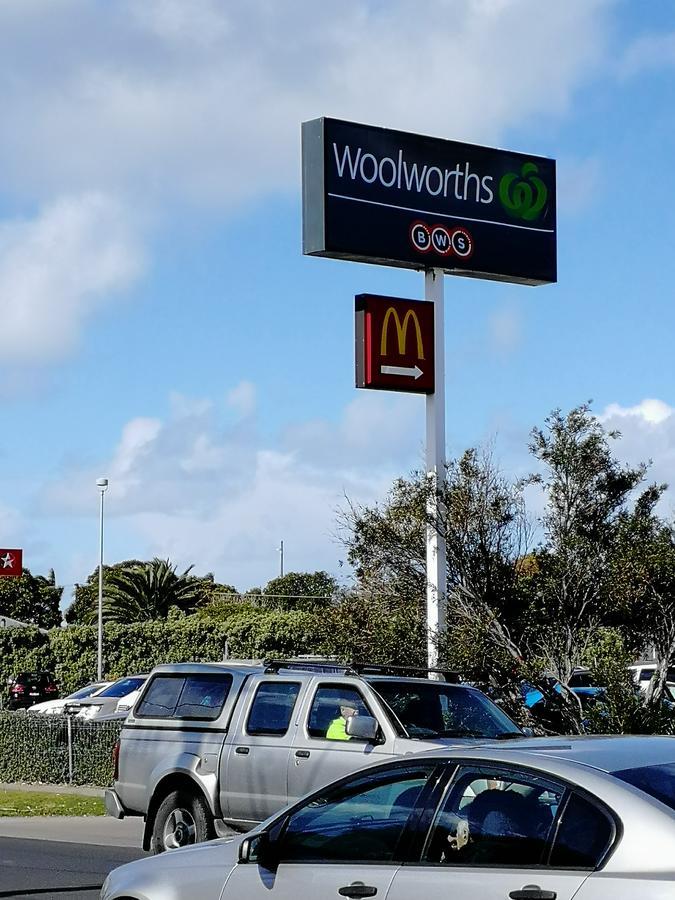 Banjo Paterson Motor Inn Lakes Entrance Ngoại thất bức ảnh